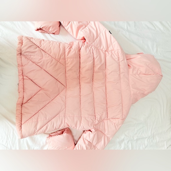 Hollister Pink Puffer Jacket with Hood - Picture 8 of 10